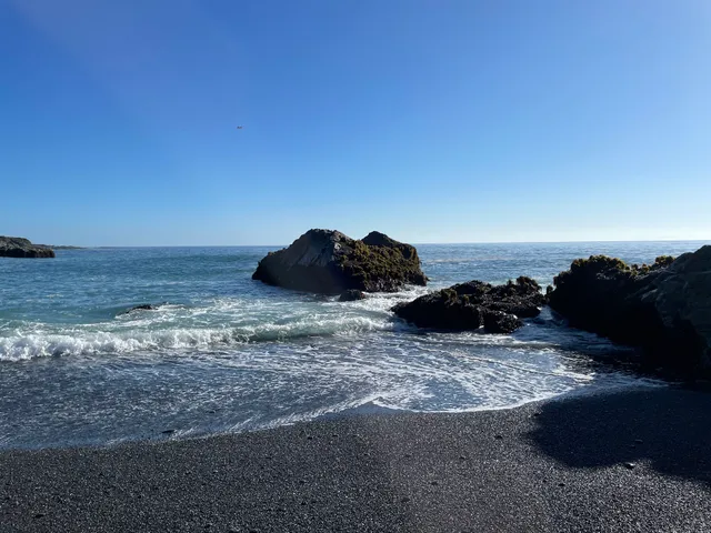 Black Sands Beach