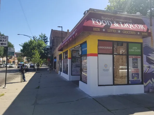 8900 Commercial Food & Liquor