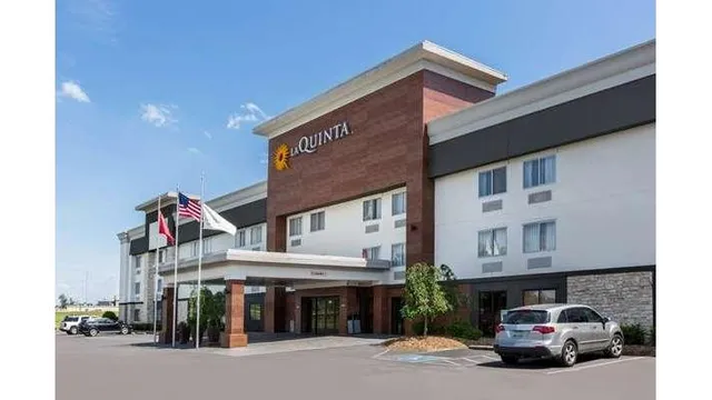 La Quinta Inn & Suites by Wyndham Goodlettsville - Nashville