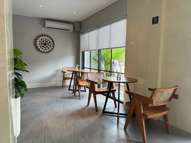 KAPENI Coffee & Eatery