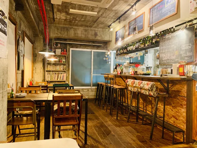 Bird -old pizza house-