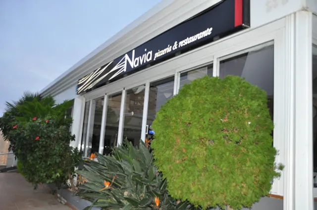 Navia - Pizzería & Restaurante