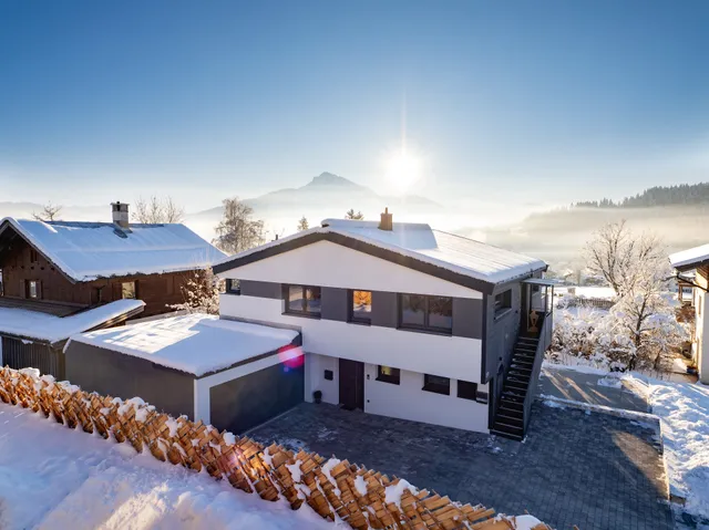 Mountain Residence Going