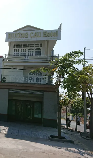 Huong Cau Hotel