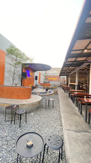 Kedai Kopi Tjan, Kayu Putih