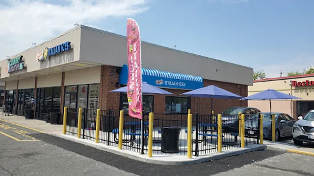 Ralph's Italian Ices Greenridge Plaza