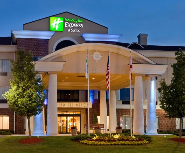 Holiday Inn Express & Suites Pell City by IHG