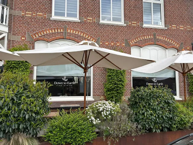 Down to Earth Dining