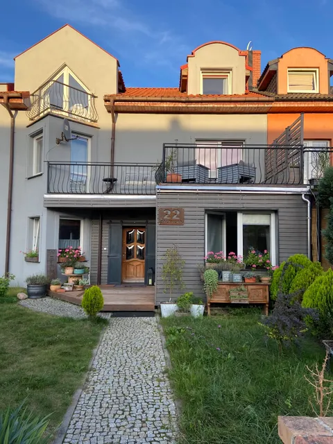 MARYNIA pokoje gościnne