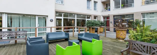 Colosseum Residence House Parents