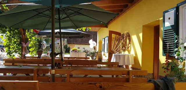 Jausenstation Toni PETER Pächter Fam. LERCHER