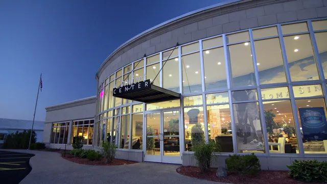 Comfort Center Furniture and Mattresses