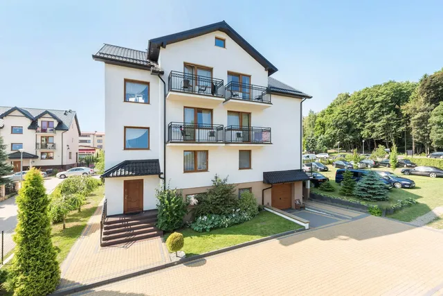 Cyprys Władysławowo Apartamenty rodzinne,noclegi nad morzem,noclegi z dziećmi,pokoje,domki letniskowe dla rodzin z dziećmi