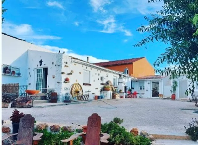 Monte Carrascal Guesthouse