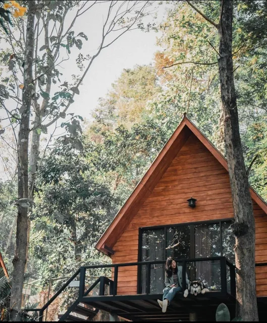 Mae On Hug Night Resort