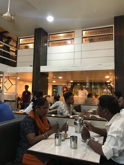 Shalini Pure Veg. Restaurant