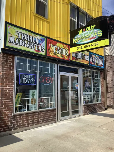 In N Out Cantina Margaritas - Thorp