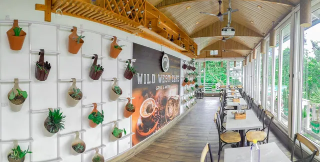 Wild West Cafe & Restaurant