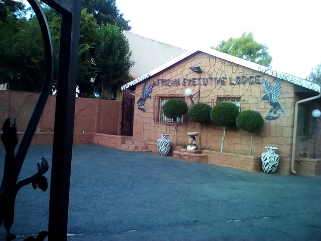 African Executive Lodge