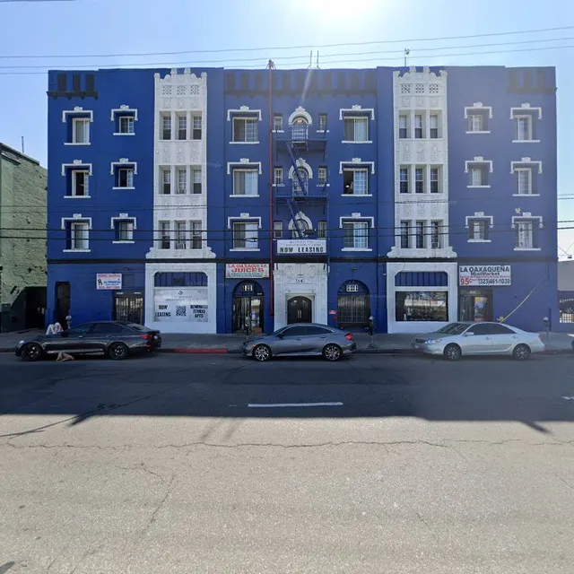 5640 Santa Monica Blvd