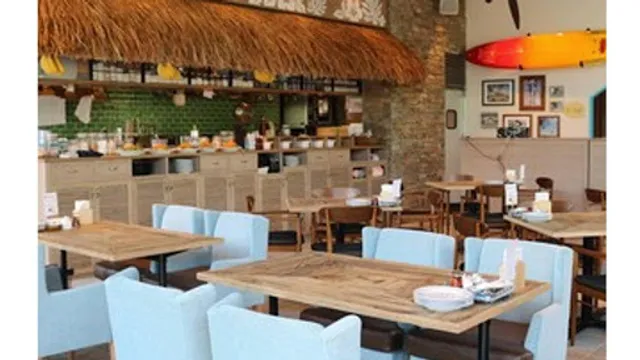 Merengue Hawaiian Cafe & Restaurant