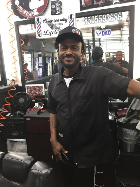 Pinehills Barbers & Beauties