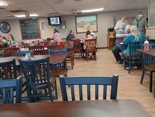 Lewis' Family Restaurant