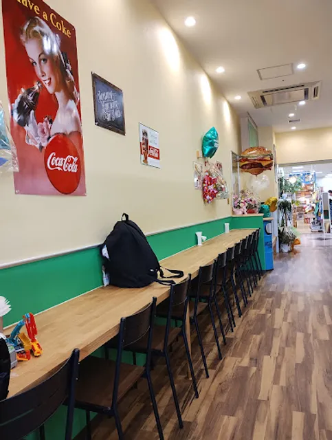 ハンバーガーショップ れたす