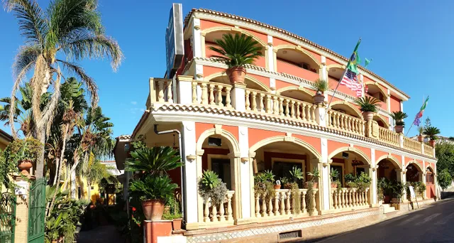 Hotel Pompeo residence