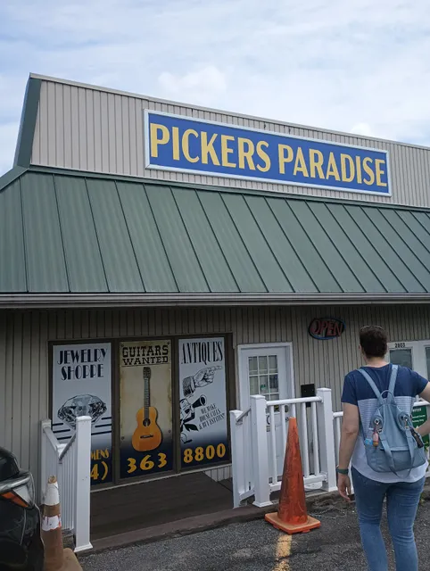 Pickers Paradise