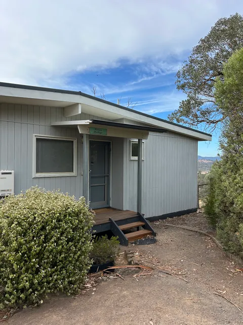 Burnt Creek Cottages