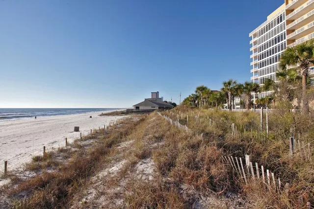 Coral Reef Condominium Rentals Association