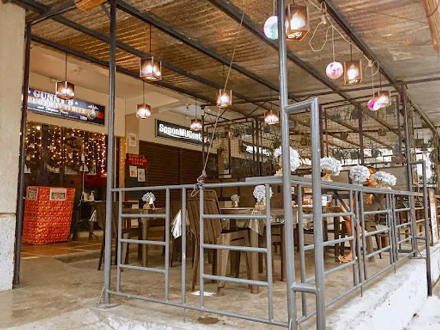 GUNNY'S ALL AMERICAN BURGERHOUSE