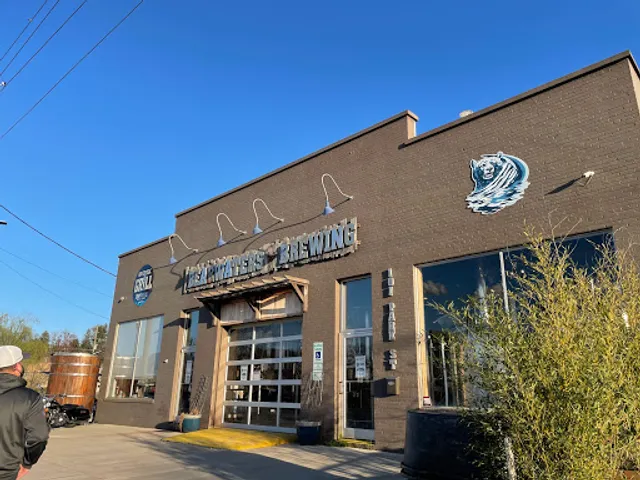 BearWaters Brewing Company: Riverside