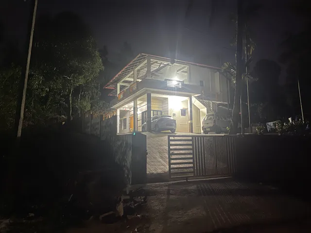 Skyview Homestay Devaramane