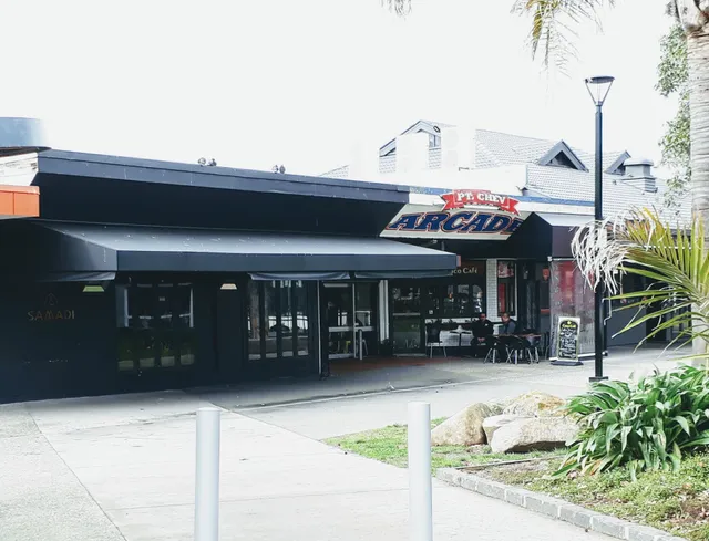 Pt Chev Arcade