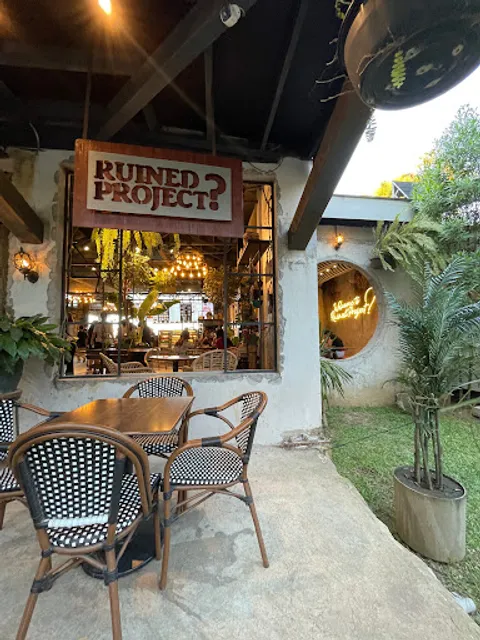 Balustre Filipino Restaurant