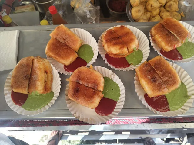 HL Vadapav