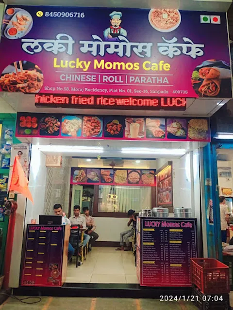 Lucky momos cafe