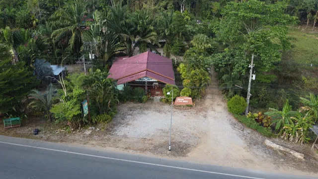 Khao Sok Holiday Resort