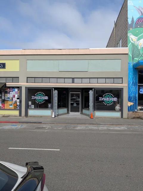 Dandar's Boardgames and Books