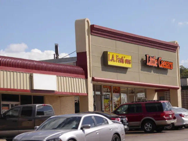 Little Caesars Pizza