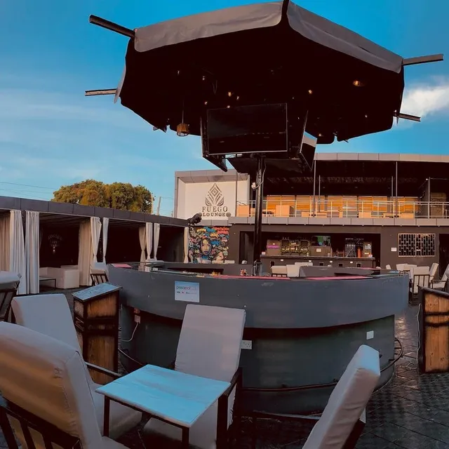 FUEGO LOUNGE