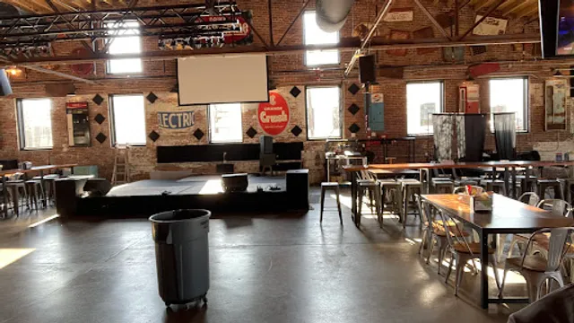 Bowstring - Bar & Live Music Venue