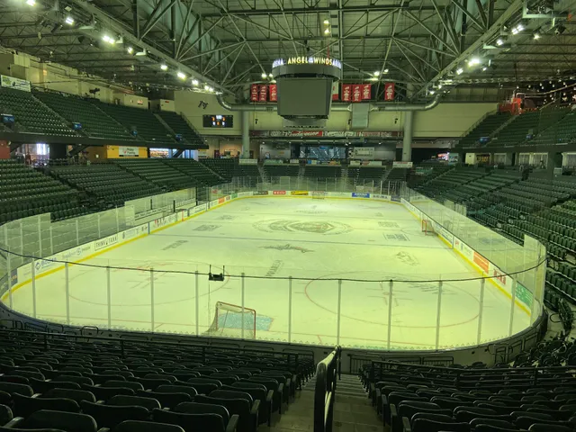 Angel of the Winds Arena