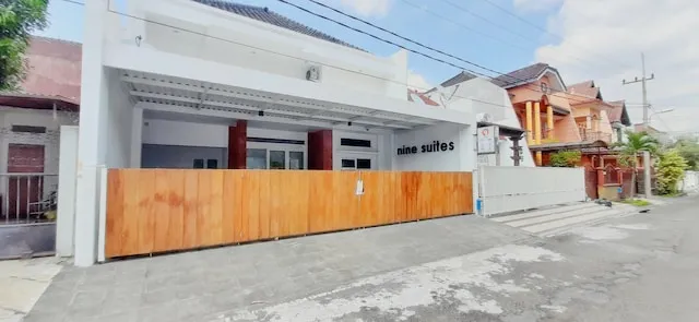 OYO 3820 Nine Suites Syariah