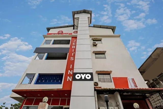OYO Flagship 810411 New Jebii's Inn