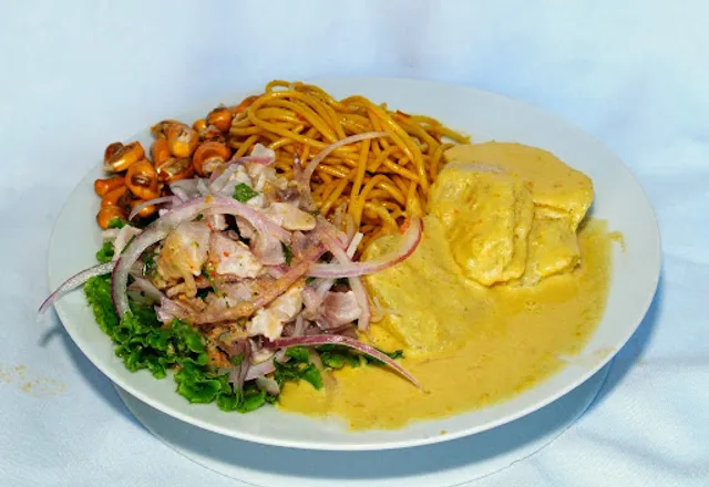 Huarique restaurant bar