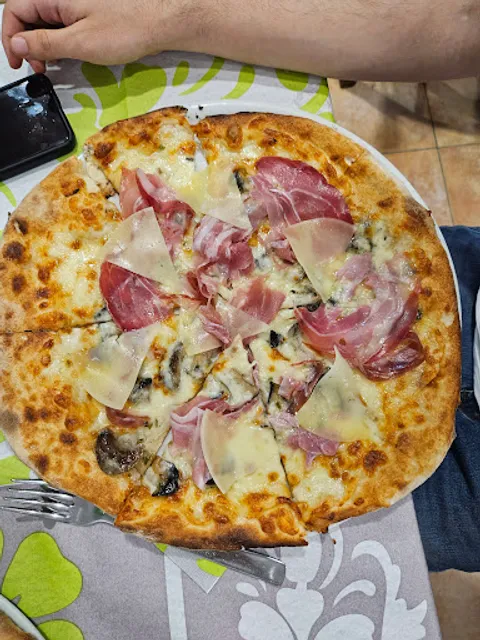 Pizzeria Ristorante Pub Da Micione