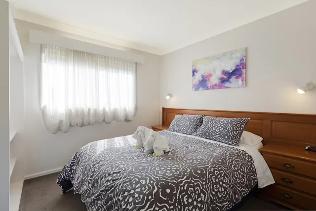 Top of the Lake Holiday Units